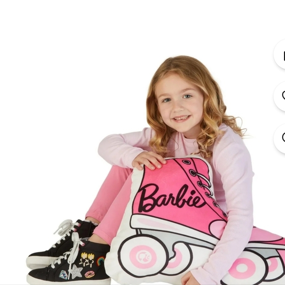 Barbie Skate Pillow - Picture 5 of 8